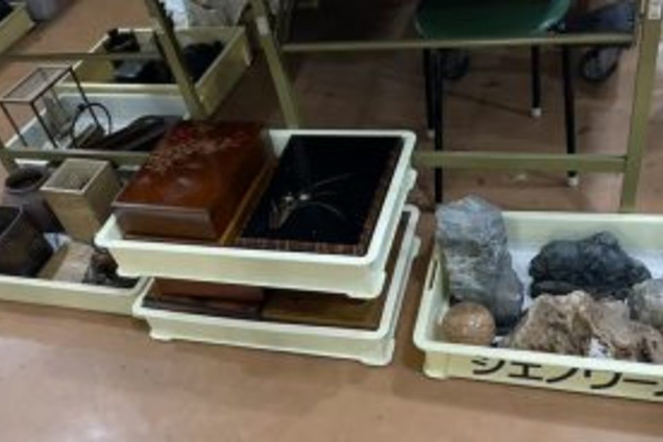 倉敷市児島:筆筒,茶合,盆,硯箱,玉,置物など多数を出張査定,出張買取致しました。の画像