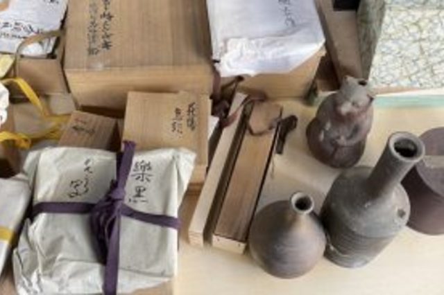 岡山県高梁市津川町:萩焼,楽茶碗,香合など多数を出張査定,出張買取致しました。の画像
