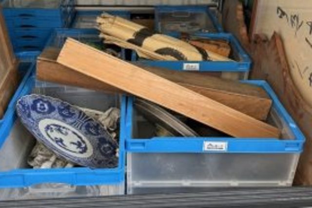 広島県福山市:掛軸、大皿を出張買取しました。の画像