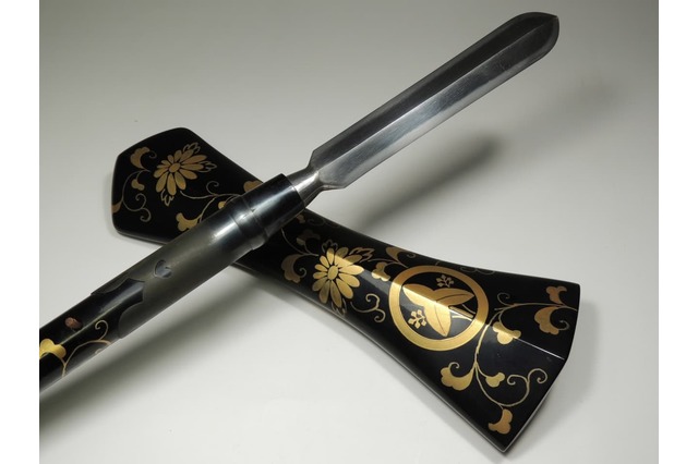 兜・鎧・刀・武具の画像