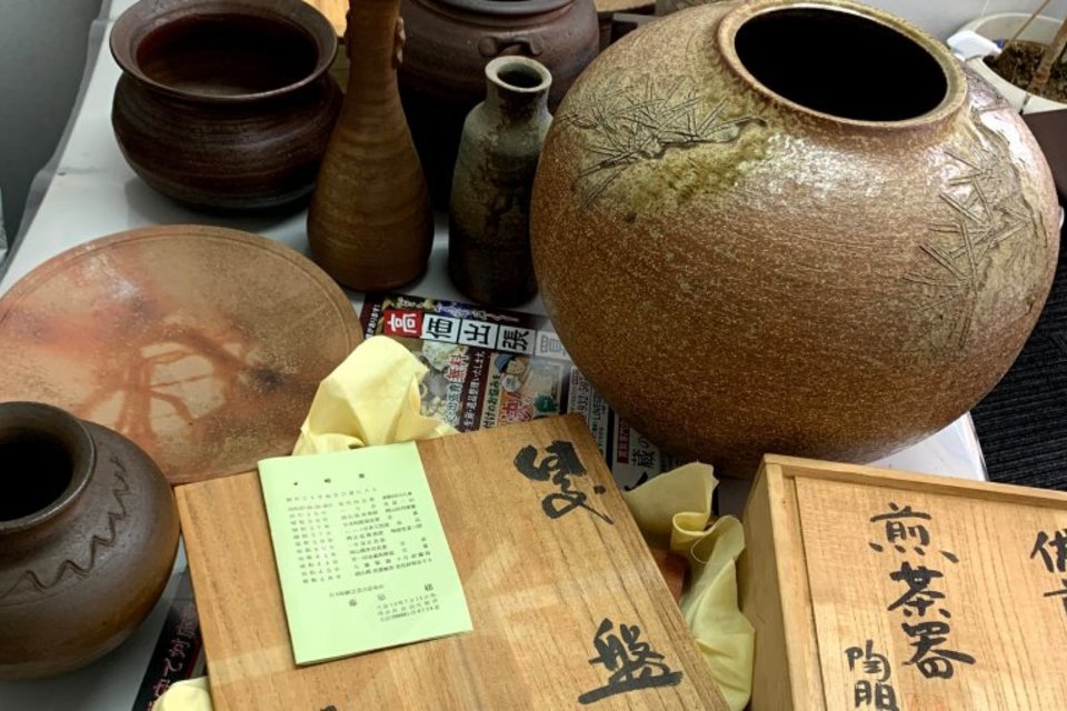 倉敷市福田町:備前焼,煎茶器,酒器,花器,壷,皿など多数を店頭査定,買取(持ち込み)しました。の画像