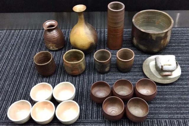 倉敷市児島田の口:備前焼,,酒器,徳利,ぐい呑,煎茶器,茶碗,湯呑,花入,掛軸など多数を店頭査定,買取(持ち込み)させて頂きました。の画像