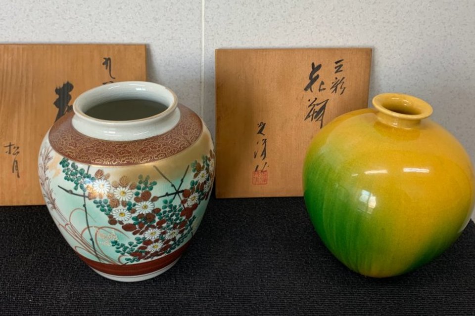 岡山市北区中撫川:備前焼,九谷焼,花器,花瓶,置物,茶碗,仏像,掛軸など多数を店頭査定,買取(持ち込み)しました。の画像