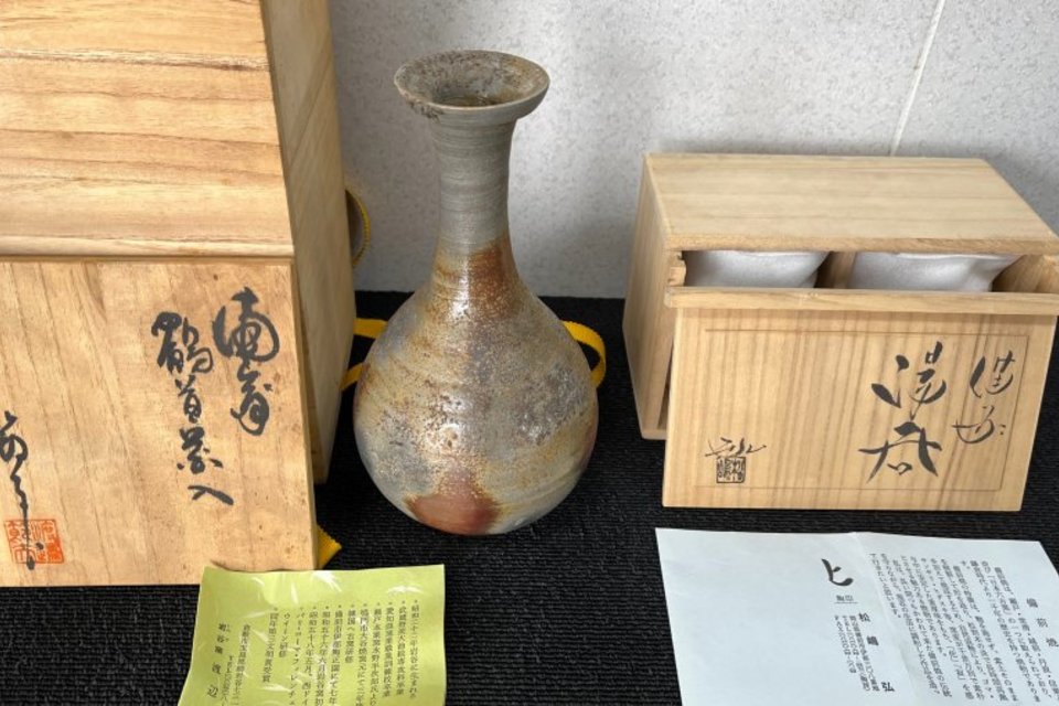 岡山市中区森下町:備前焼,花瓶,茶道具,茶碗,湯吞,仏像,掛軸等多数を店頭査定,買取(持ち込み)させていただきました。の画像