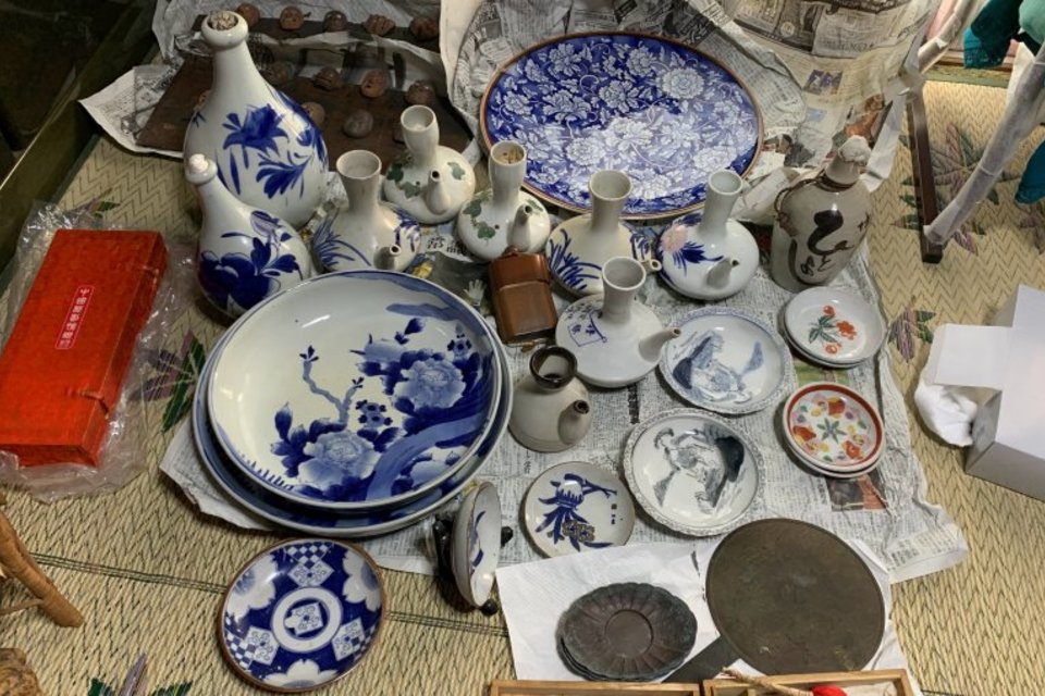 倉敷市上東:備前焼,花瓶,置物,染付,徳利,皿,茶碗,茶托,掛軸,書道具等多数を出張査定,買取(訪問)しました。の画像
