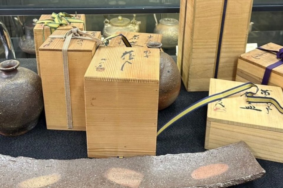 倉敷市児島唐琴町:備前焼,煎茶器,宝瓶,酒器,徳利,ぐい呑,茶碗,湯呑,花入など多数を店頭査定,買取(持ち込み)させて頂きました。の画像