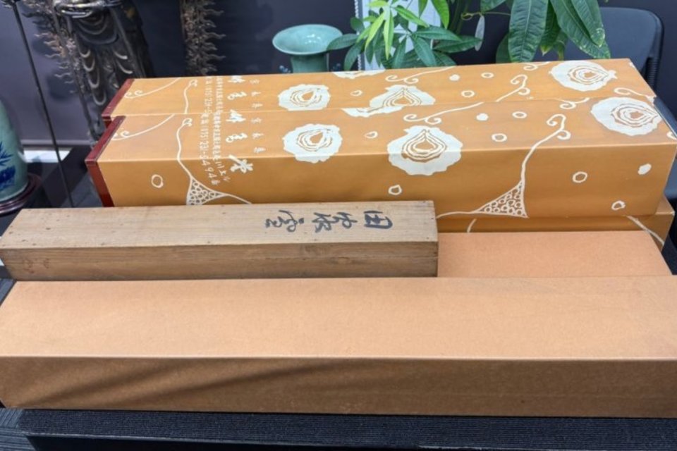 岡山市南区大福:掛軸多数を店頭査定,買取(持ち込み)しました。の画像