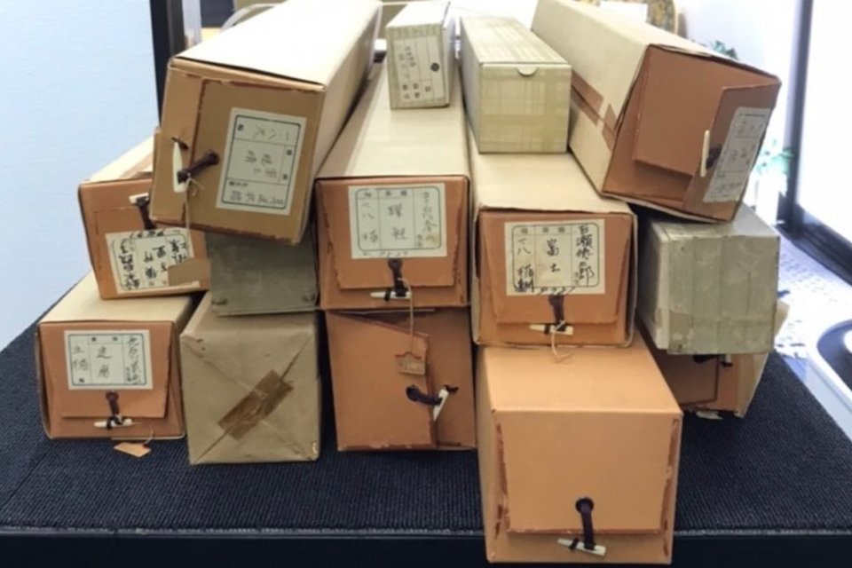 岡山市北区一宮:掛軸,工芸品,備前焼,花瓶,茶碗,など多数を店頭査定,買取(持ち込み)しました。の画像