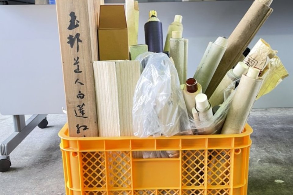 笠岡市大島中:掛軸,備前焼,花瓶,茶碗,茶道具など多数を出張査定,買取(訪問)しました。の画像