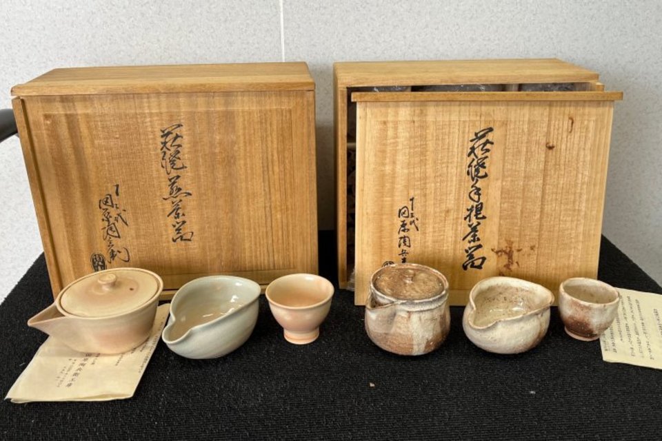 岡山市北区吉備津:萩焼,煎茶器,宝瓶,煎茶碗など多数を店頭査定,買取(持ち込み)しました。の画像