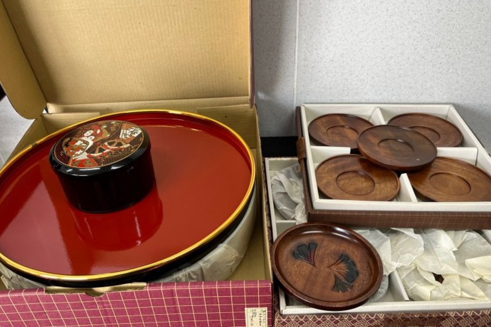 岡山市北区吉宗:茶器,茶碗,急須,茶托,盆,工芸品など多数を店頭査定,買取（持ち込み）させて頂きました。の画像