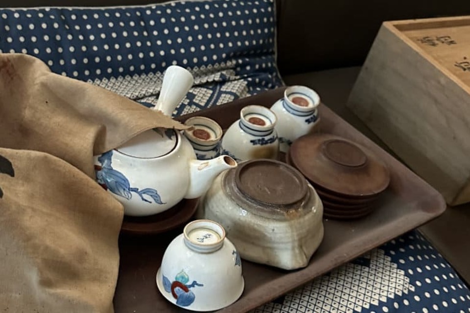 岡山県高梁市で煎茶道具（銀瓶・茶托・急須）を出張査定、出張買取いたしましたの画像