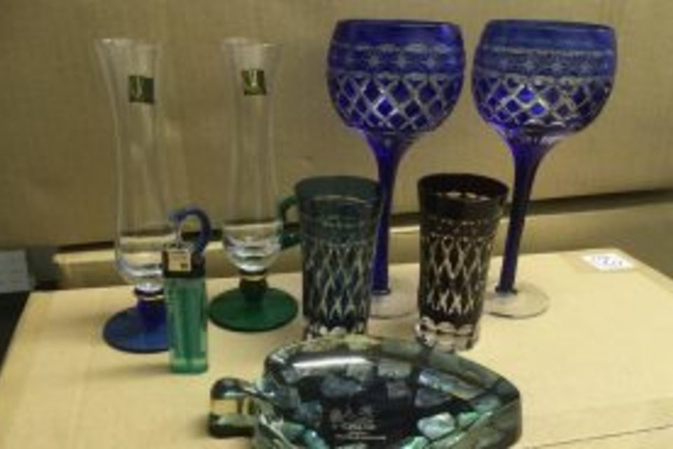 岡山県岡山市北区:江戸切子,HOYA,グラス,クリスタル,工芸品を店頭査定,買取しました。の画像