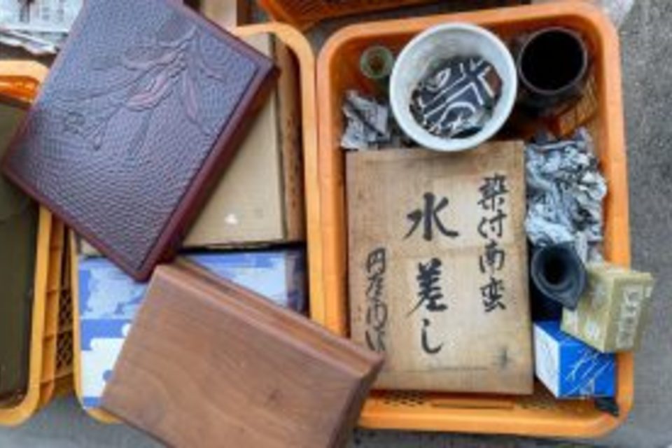 浅口郡里庄町:花瓶,水指,硯箱,ギフト,額など多数を出張査定、買取させて頂きました。の画像