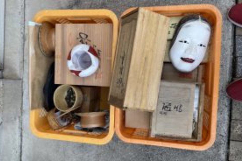 岡山県岡山市中区藤崎:出張買取にてお面,煎茶器,茶碗,などを買取をさせて頂きました。の画像
