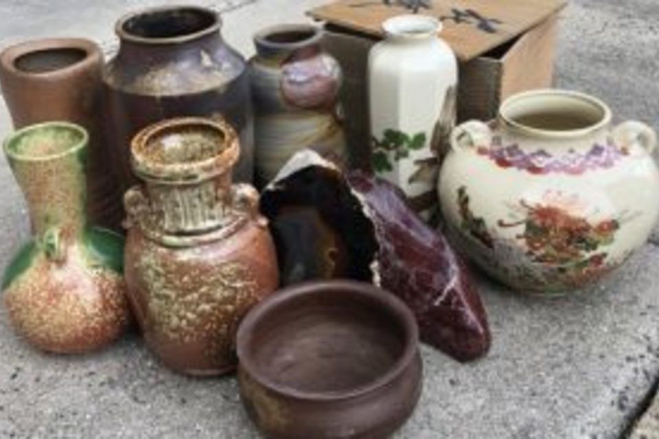 岡山県倉敷市真備町:花瓶,備前焼,出張買取させて頂きました。の画像
